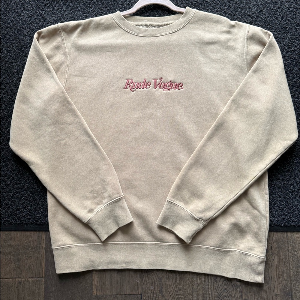Rude Vogue Men's Cream Sweater designed in Canada size Medium - Picture 4 of 4